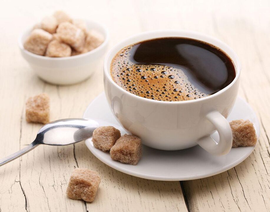 Matige consumptie van natuurlijke koffie heeft een positief effect op de seksuele prestaties van een man